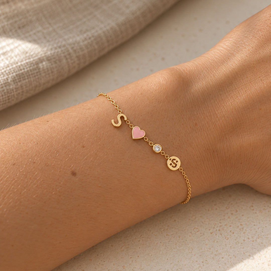 HEART-SHAPED BRACELET WITH INITIAL
