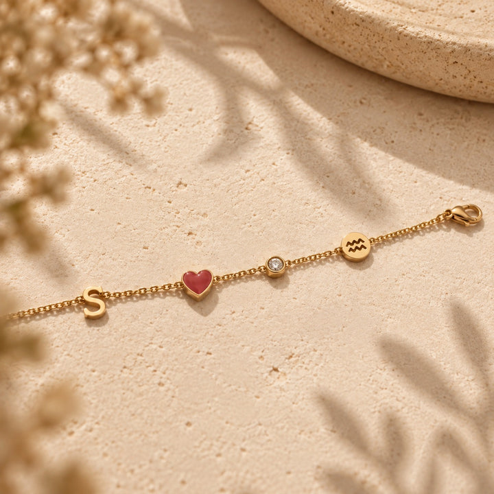 HEART-SHAPED BRACELET WITH INITIAL