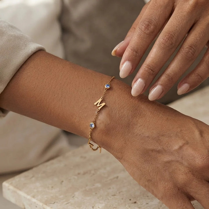 ELEGANT BRACELET WITH STONES