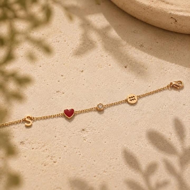 HEART-SHAPED BRACELET WITH INITIAL