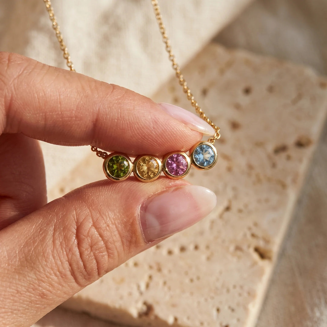 COLLIER AVEC PIERRE DE NAISSANCE