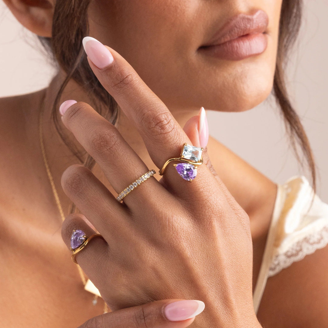 RING MIT ZWEI GEBURTSSTEINEN